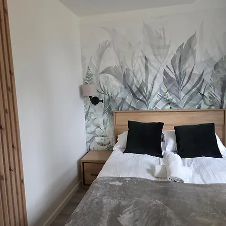 Apartment W Sercu Parku - Dabrowka Cieplce *