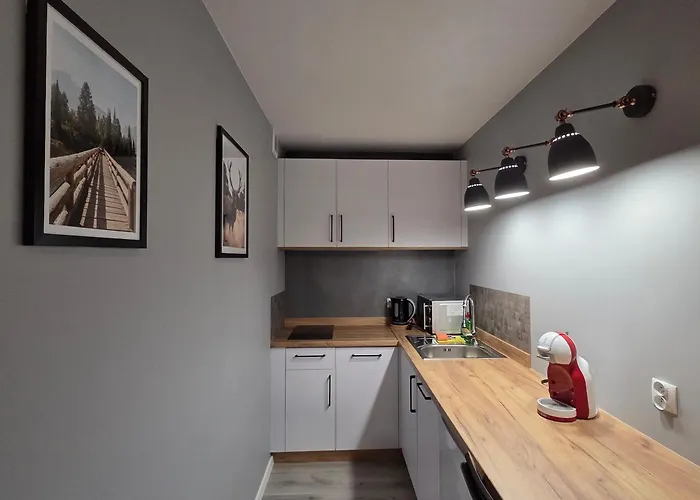 W Sercu Parku - Dabrowka Cieplce Apartment